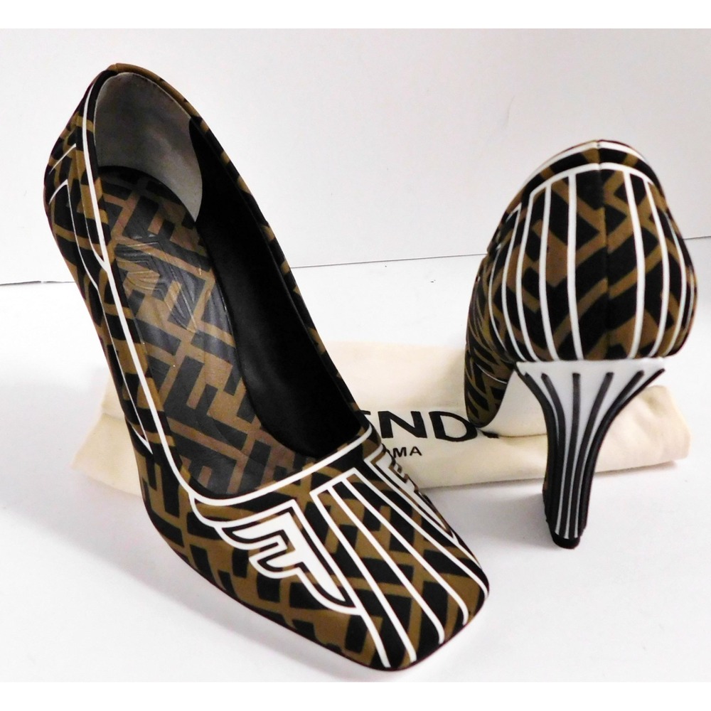 Fendi FFreedom Embossed Monogram Zucca FF Logo Pumps Italy sz 36